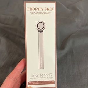 Trophy skin multi-fiction tool